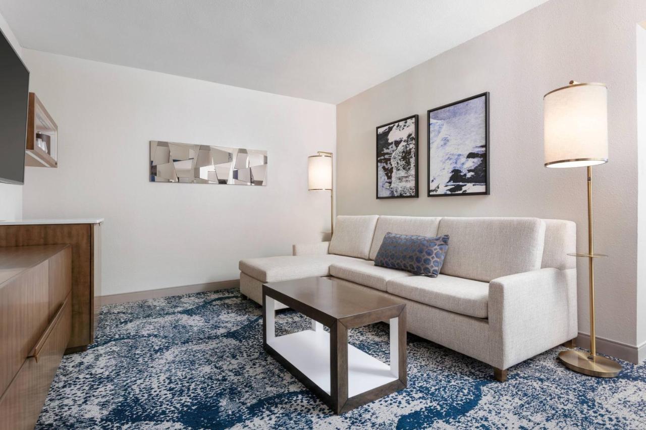 Delta Hotels By Marriott Virginia Beach Waterfront Εξωτερικό φωτογραφία
