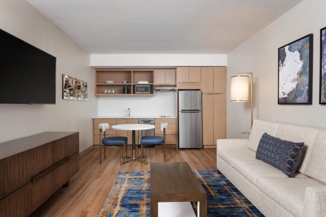Delta Hotels By Marriott Virginia Beach Waterfront Εξωτερικό φωτογραφία