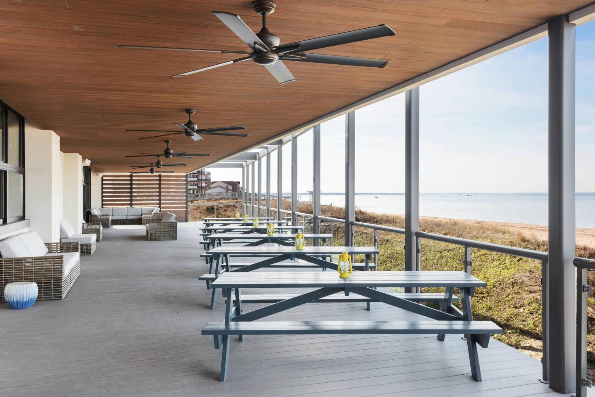 Delta Hotels By Marriott Virginia Beach Waterfront Εξωτερικό φωτογραφία