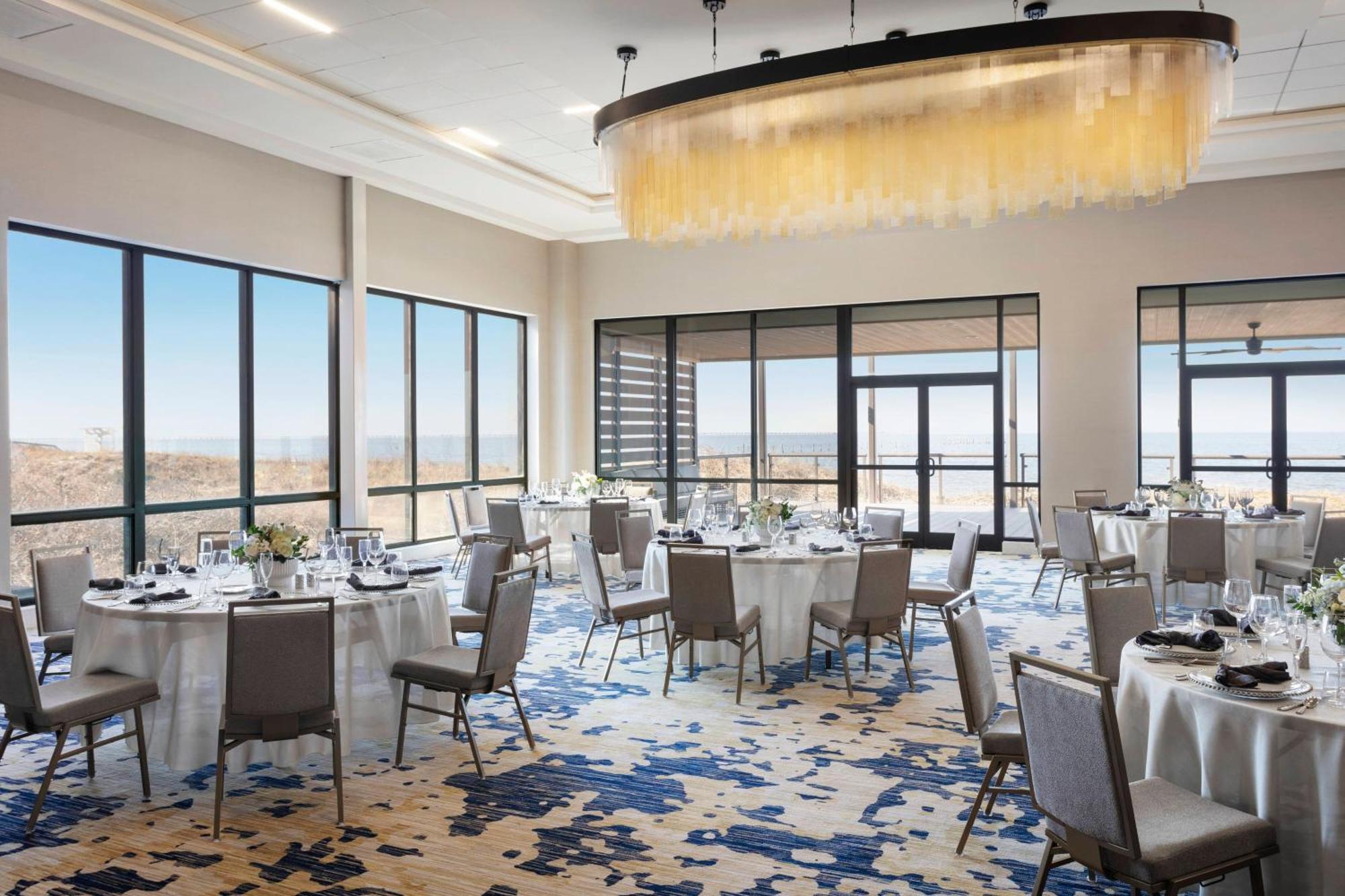 Delta Hotels By Marriott Virginia Beach Waterfront Εξωτερικό φωτογραφία